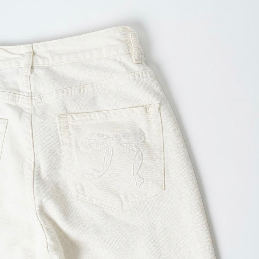 White Jeans White Bow